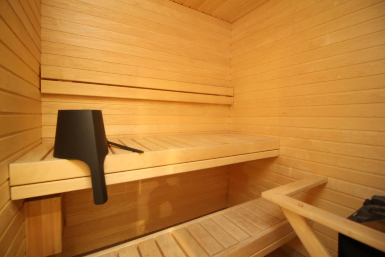 Tallinn City Apartments Roosikrantsi Ngoại thất bức ảnh
